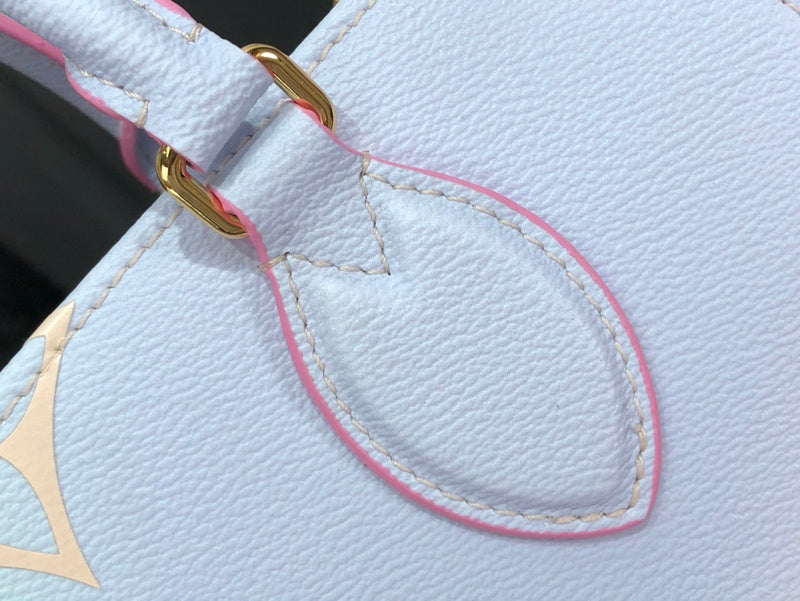 Alice Bags- Louis Vuittons  - 16724