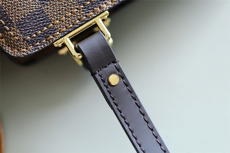 Alice bags - Louis Vuittons  - 7897