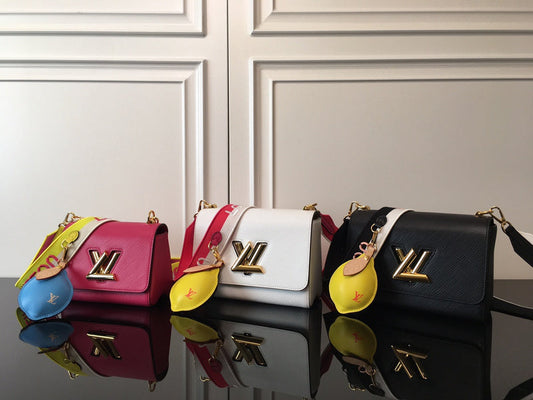 Alice Bags- Louis Vuittons  - 15887