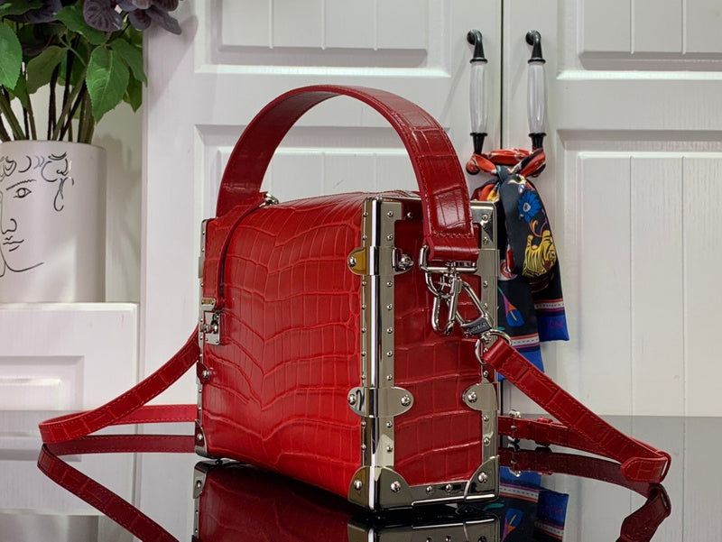 Alice bags - Louis Vuittons  - 15218