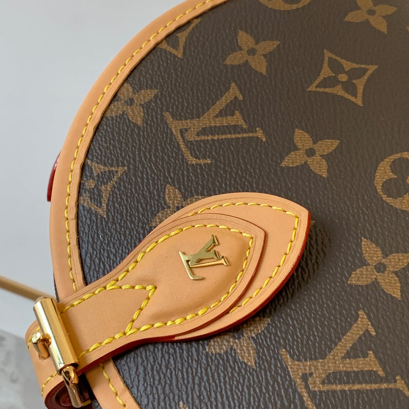 Alice Bags- Louis Vuittons  - 16248