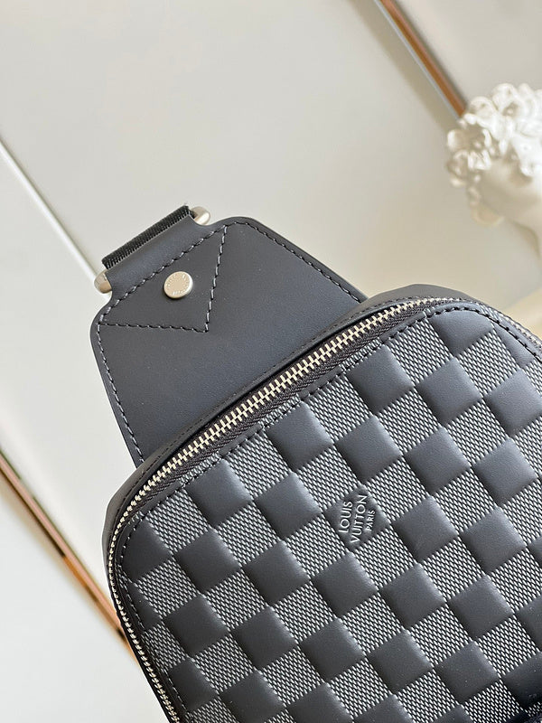 Alice Bags- Louis Vuittons  - 16259