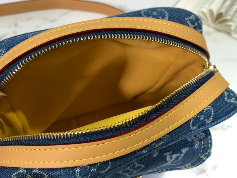Alice Bags- Louis Vuittons  - 16067
