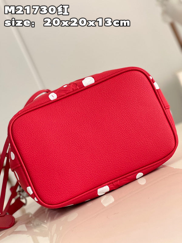 AliceBags- Louis Vuittons  - 15917