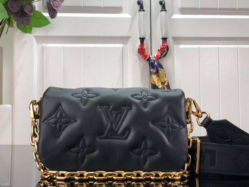 Alice Bags- Louis Vuittons  - 16735
