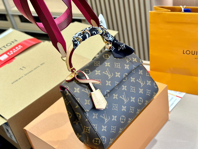 Alice bags - Louis Vuittons  - 14847