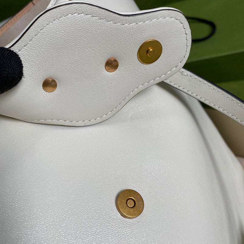 Gucci   Luxury Bags  1010