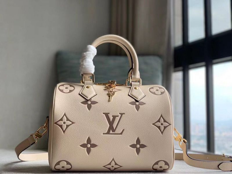 Alice bags - Louis Vuittons  - 15682