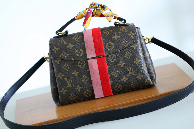 Alice bags - Louis Vuittons  - 7991