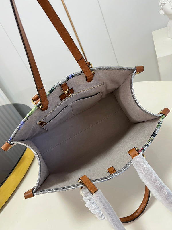 Alice Bags- Louis Vuittons  - 16204