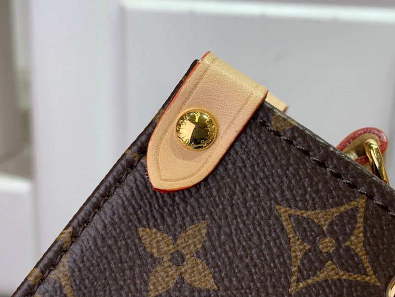 Alice bags - Louis Vuittons  - 15655