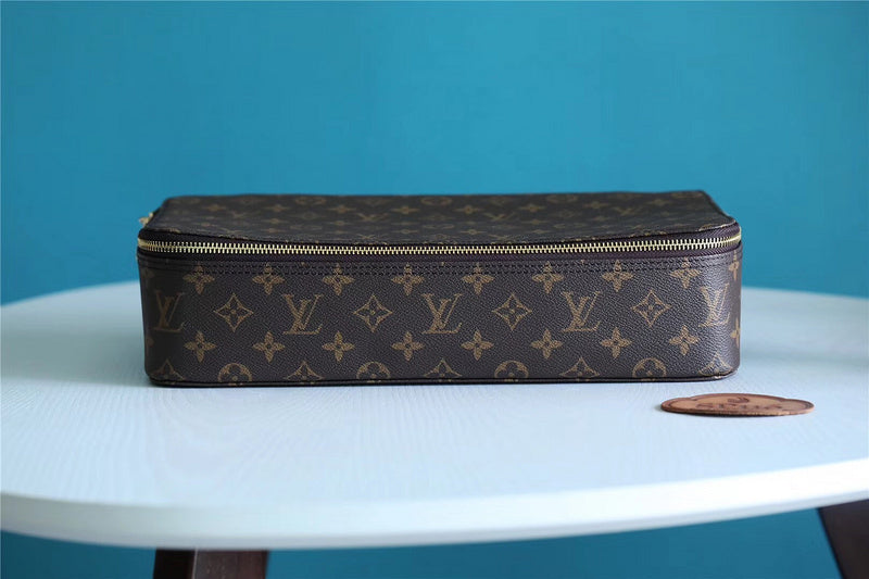 Alice bags - Louis Vuittons  - 9205