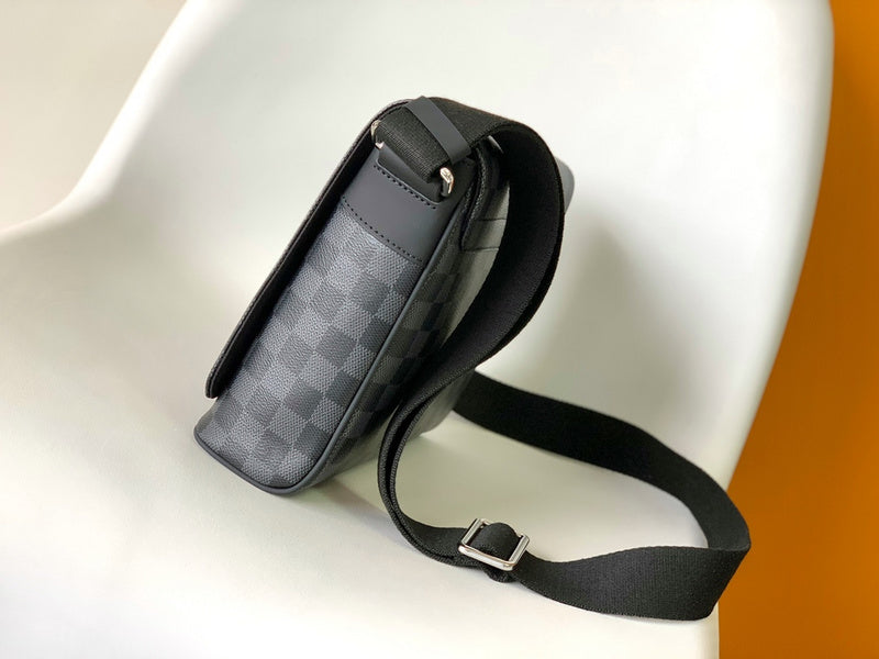 Alice bags - Louis Vuittons  - 15663