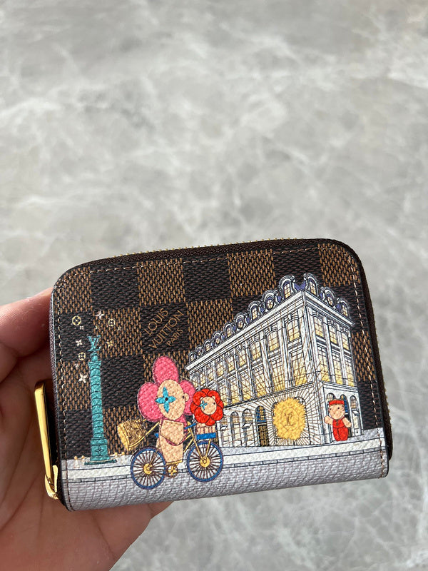 Alice Bags- Louis Vuittons  - 16018