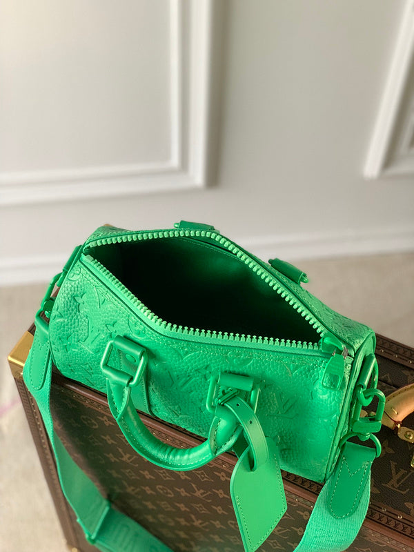Alice Bags- Louis Vuittons  - 16399