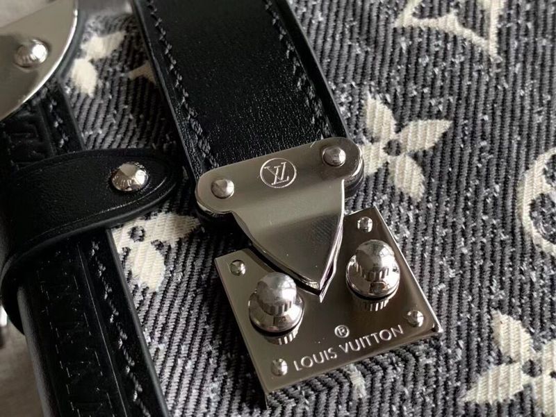 Alice  Bags- Louis Vuittons  - 16026
