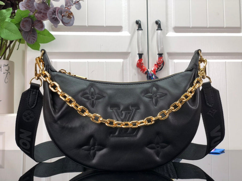Alice Bags- Louis Vuittons  - 16733