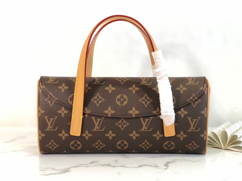 Alice Bags- Louis Vuittons  - 16015