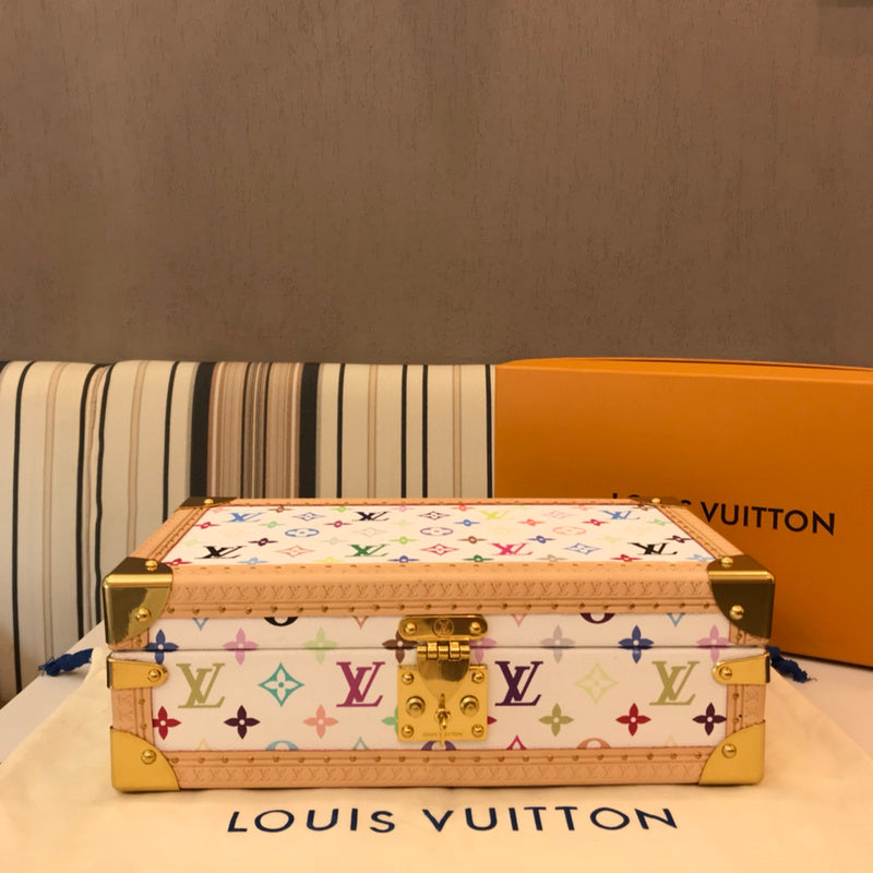 Alice Bags- Louis Vuittons  - 15987