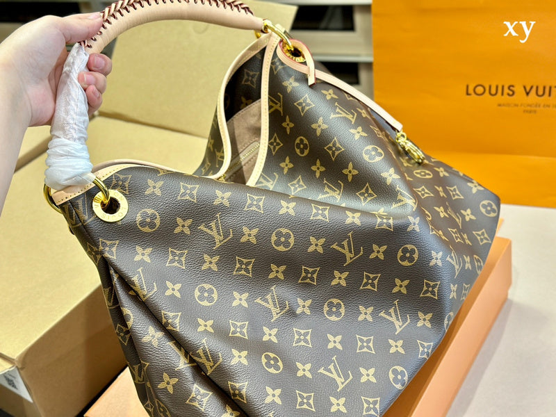 Alice bags - Louis Vuittons  - 15006