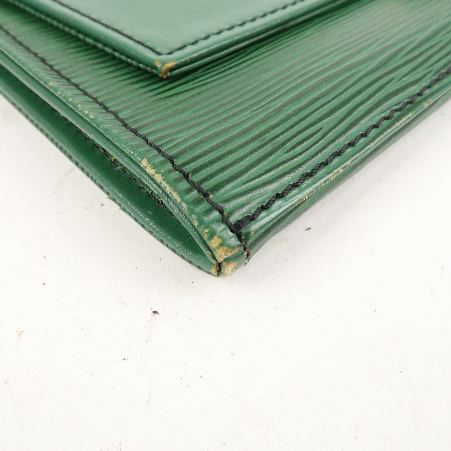 Louis Vuitton Epi Iena 28 Clutch Bag Borneo Green M52724