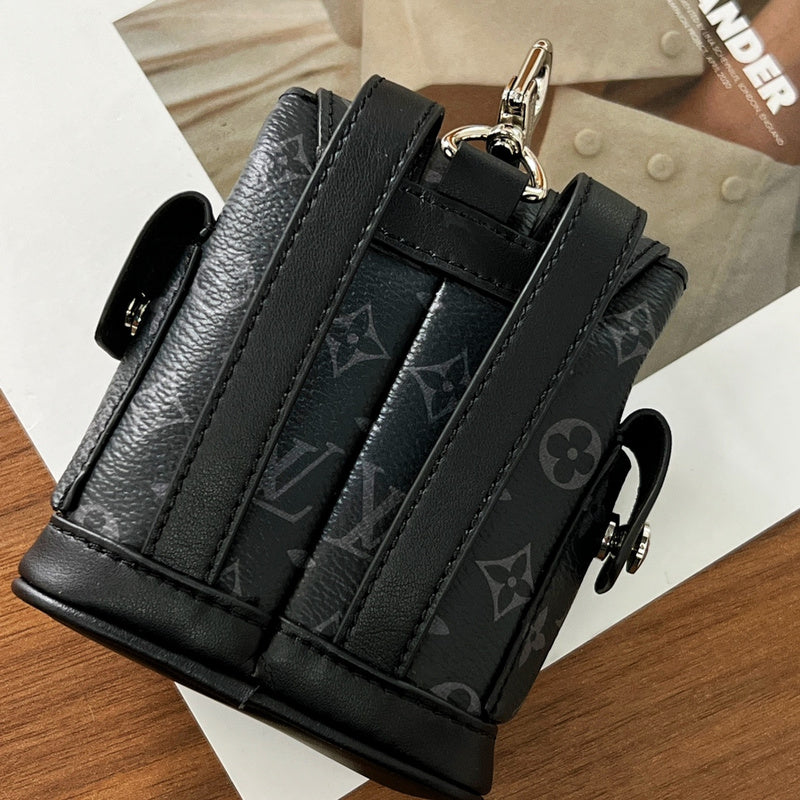 Alice Bags- Louis Vuittons  - 15861