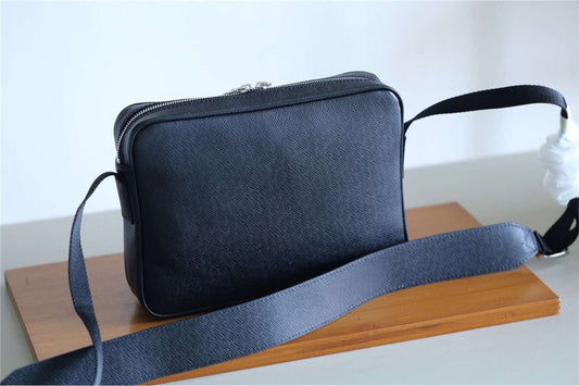 Alice bags - Louis Vuittons  - 10198