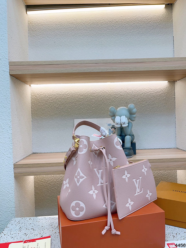Alice bags - Louis Vuittons  - 14872