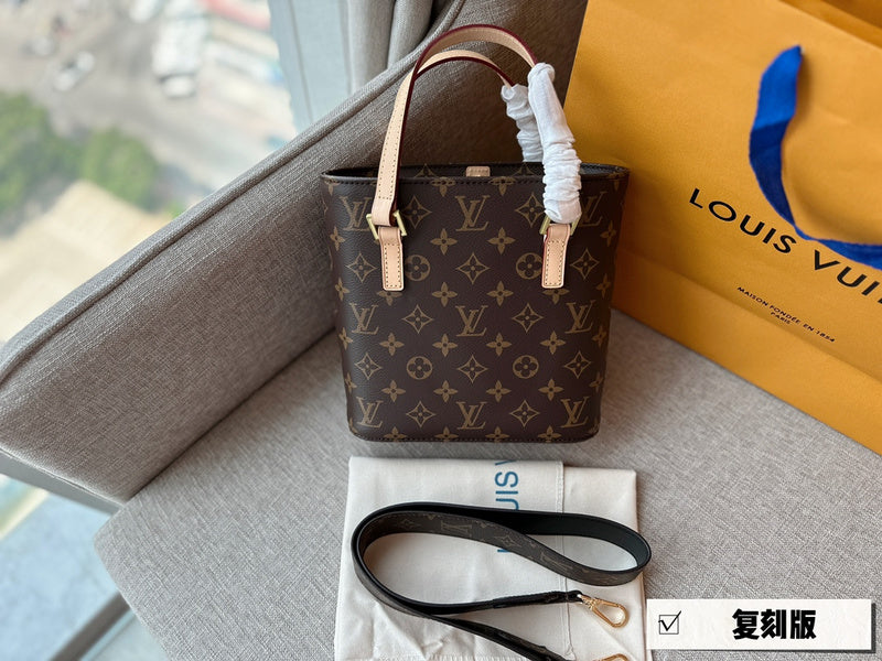 Alice bags - Louis Vuittons  - 15079