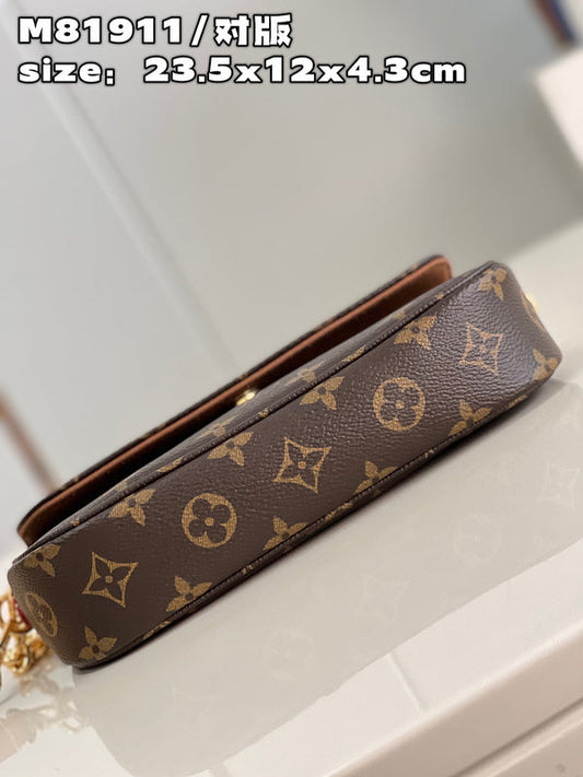 Alice Bags- Louis Vuittons  - 15897