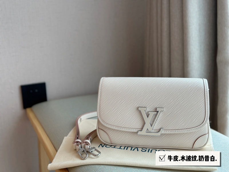 Alice bags - Louis Vuittons  - 14936