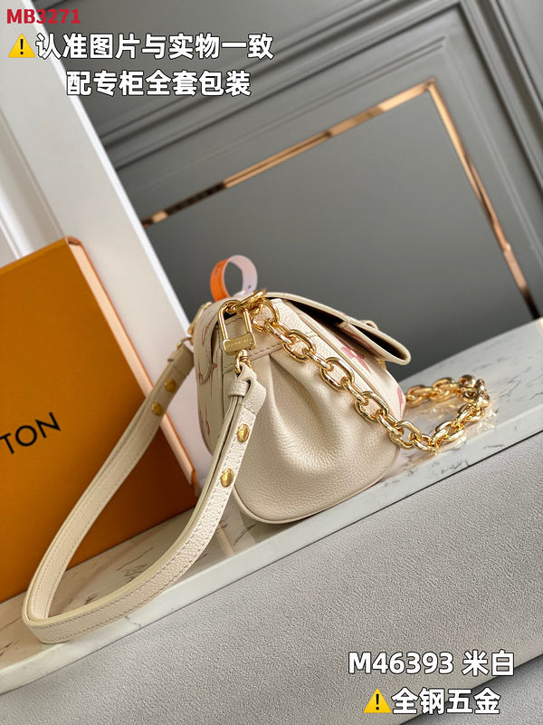 Alice bags - Louis Vuittons  - 15416