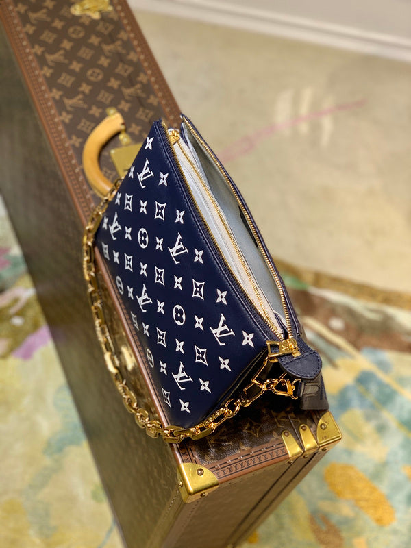 Alice Bags- Louis Vuittons  - 16341