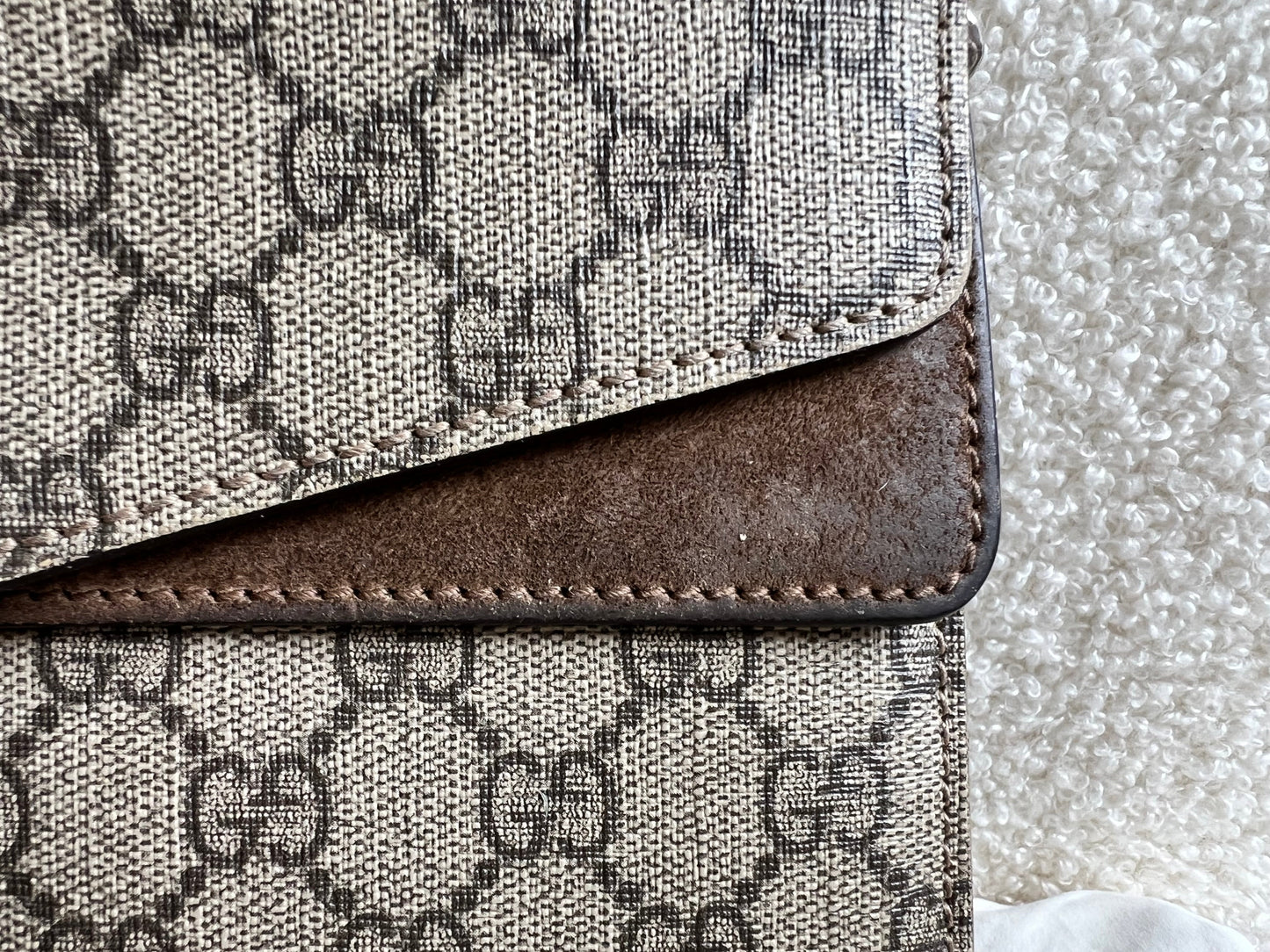 Gucci Dionysus GG Supreme Small Shoulder Bag (RRP £2,400)
