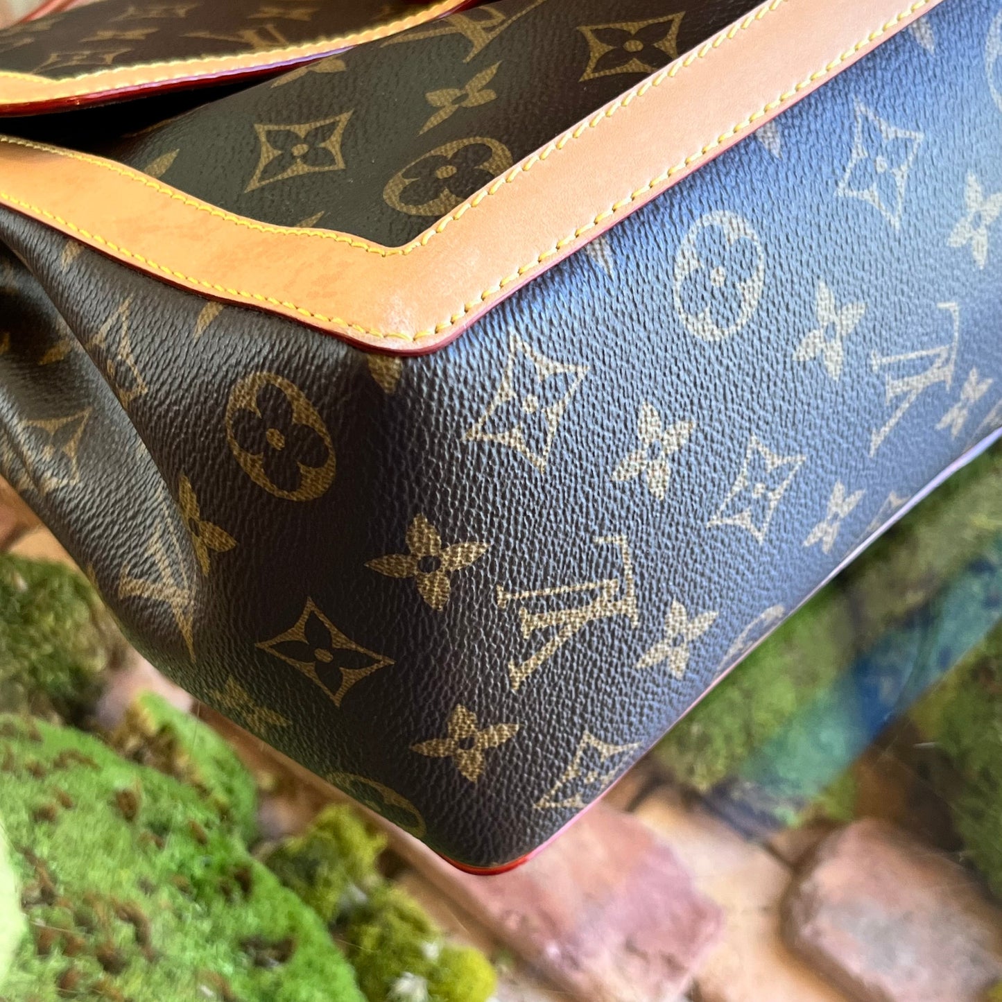 LOUIS VUITTON Dauphine GM Brown Monogram Canvas Shoulder Bag