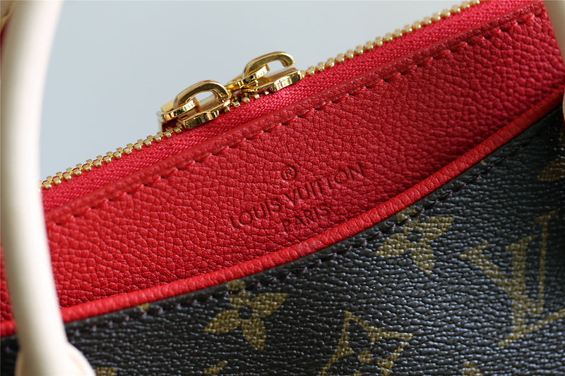 Alice bags - Louis Vuittons  - 7998