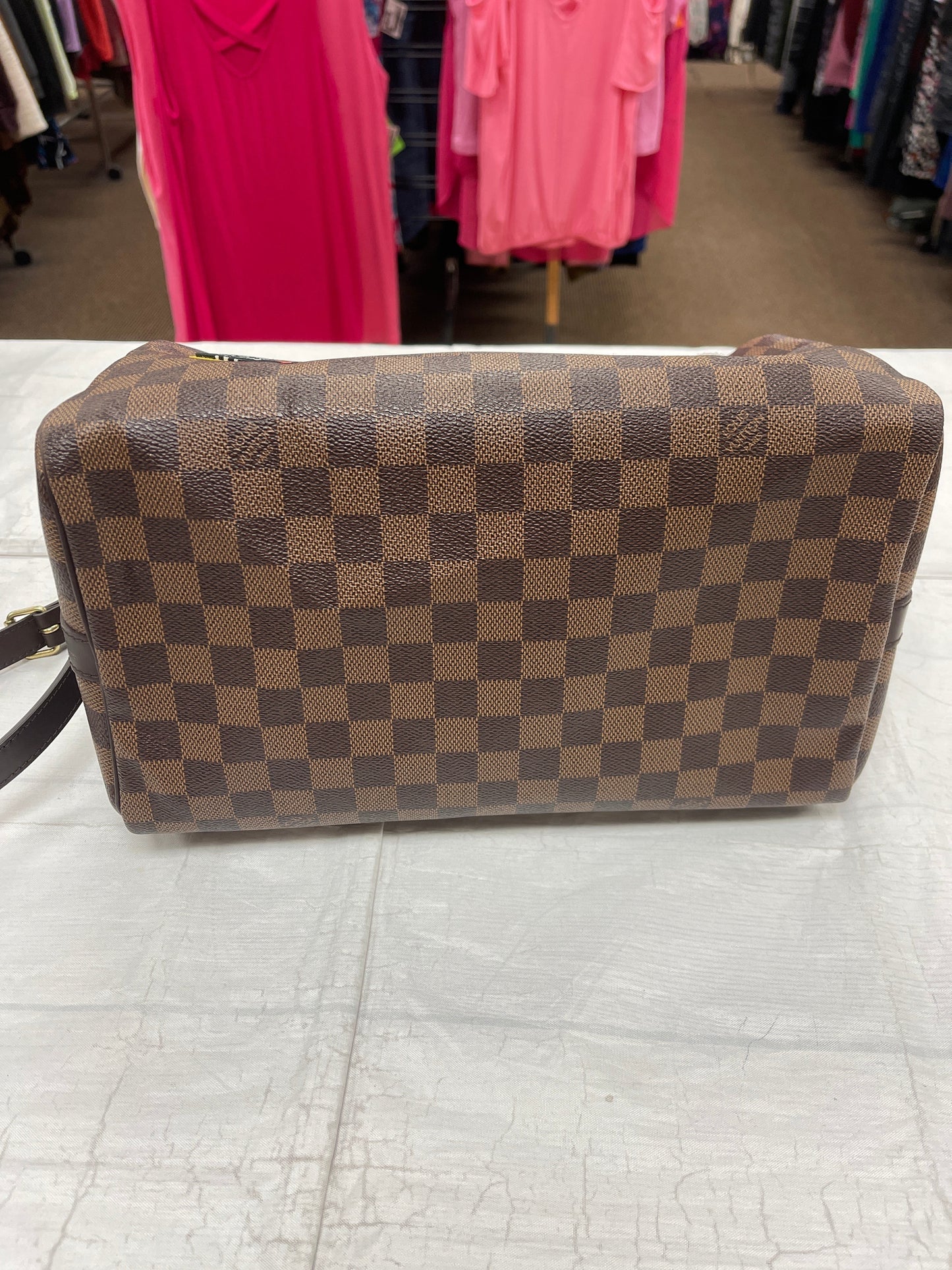 Handbag Designer By Louis Vuitton  Size: Medium