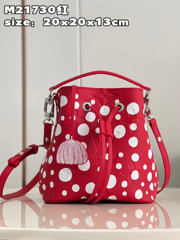 AliceBags- Louis Vuittons  - 15917