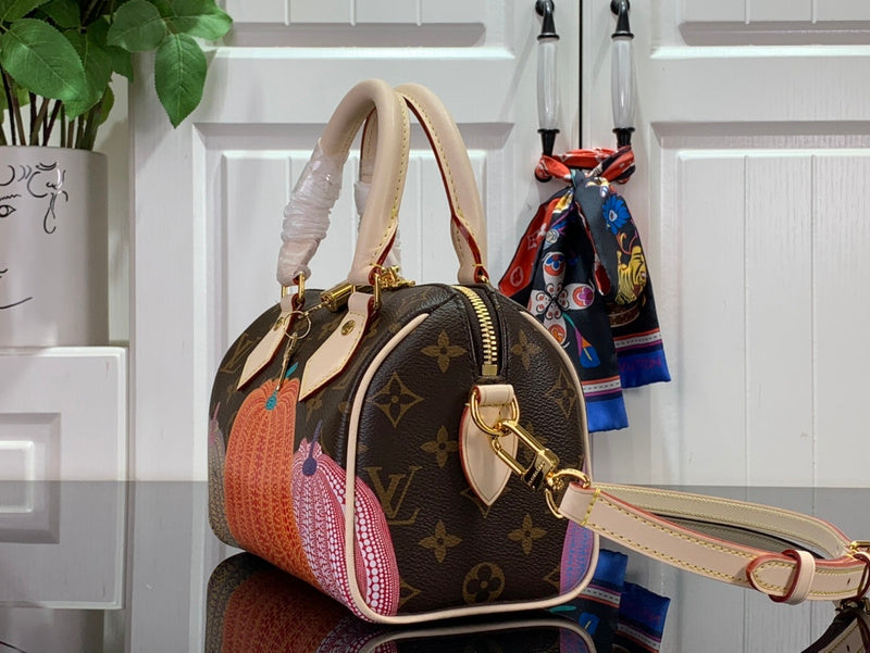 Alice bags - Louis Vuittons  - 15657