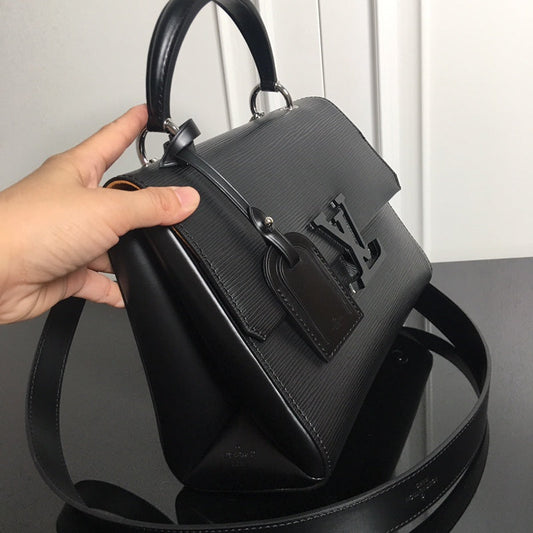 Alice Bags- Louis Vuittons  - 15859