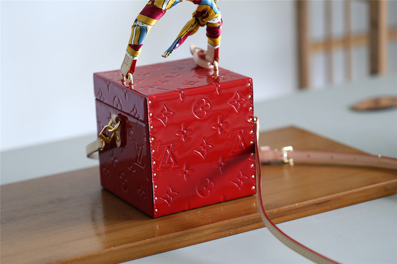 Alice bags - Louis Vuittons  - 9398