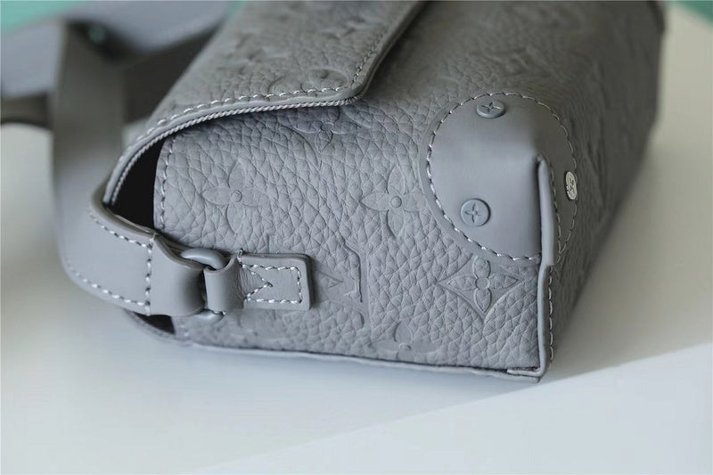 Alice bags - Louis Vuittons  - 9985
