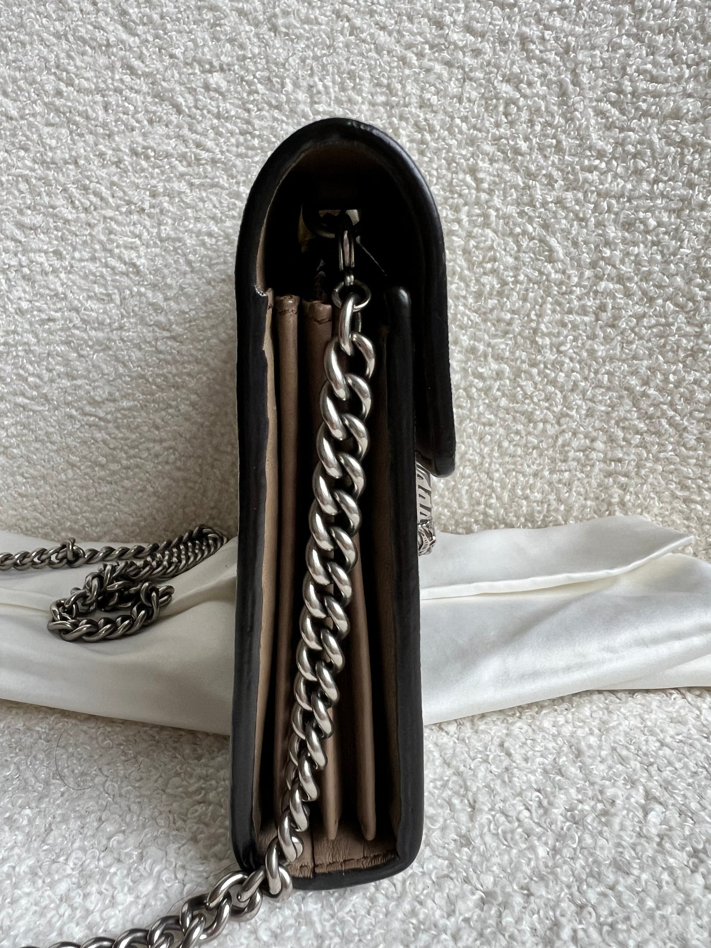 Gucci Dionysus GG Supreme Chain Wallet (RRP £1250)