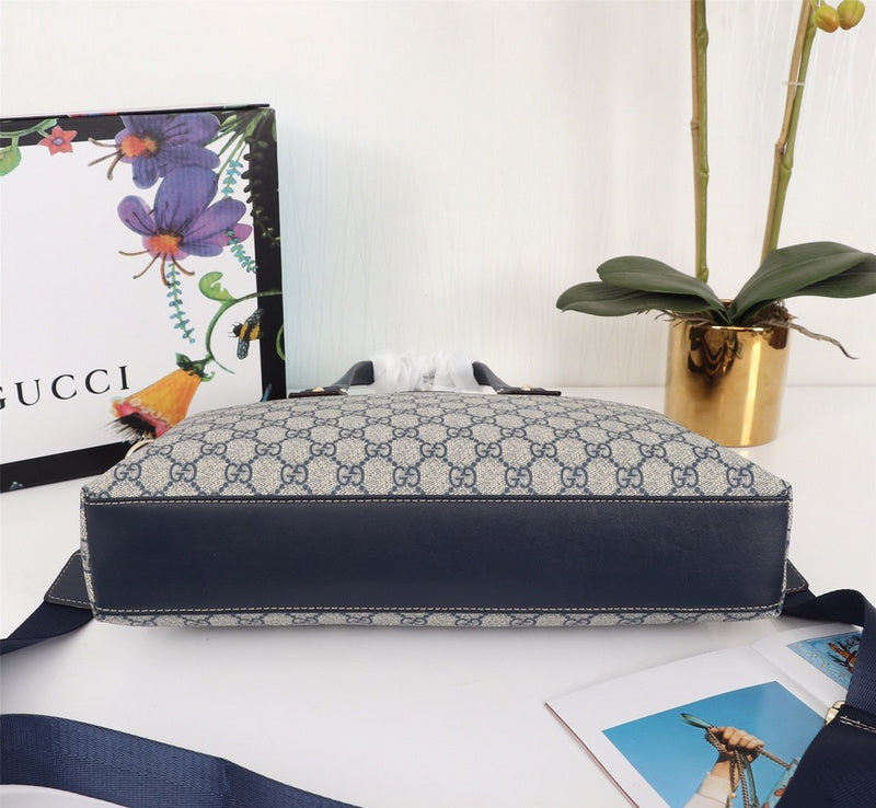 Gucci Bags - The Tote   925