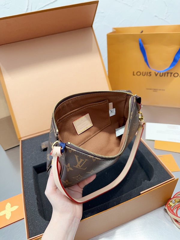 Alice bags - Louis Vuittons  - 14881