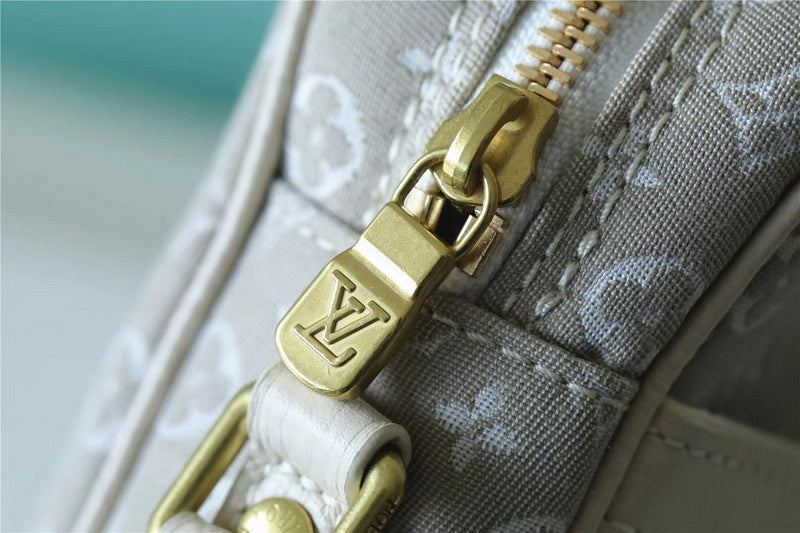 Alice bags - Louis Vuittons  - 9895