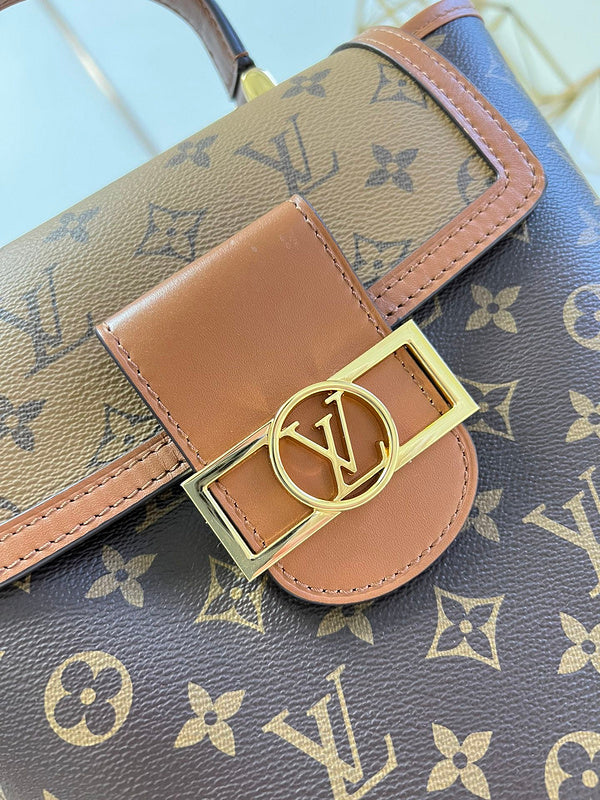Alice Bags- Louis Vuittons  - 16464
