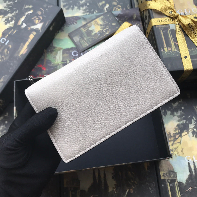 Gucci   Luxury Bags  1155