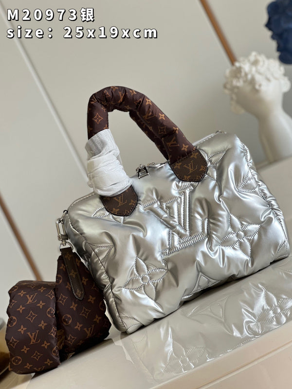 Alice Bags- Louis Vuittons  - 16093
