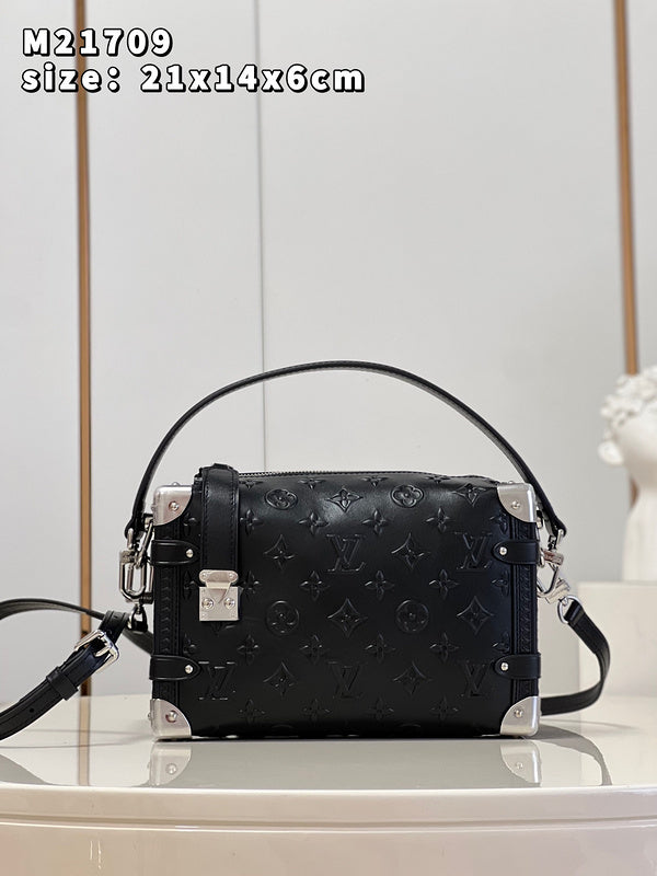 Alice Bags- Louis Vuittons  - 16054